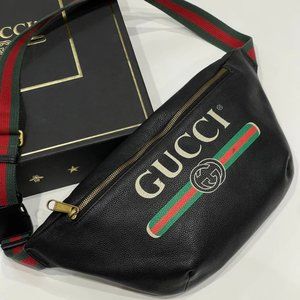 Gucci Shelly Leather 530412 Fanny Pack Belt Bag Logo Print Black